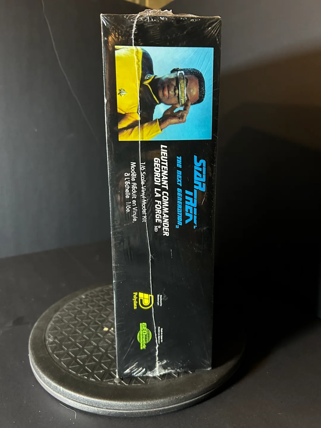 Star Trek TNG Geordi La Forge 1/6 Scale Model Kit image indicator(4)
