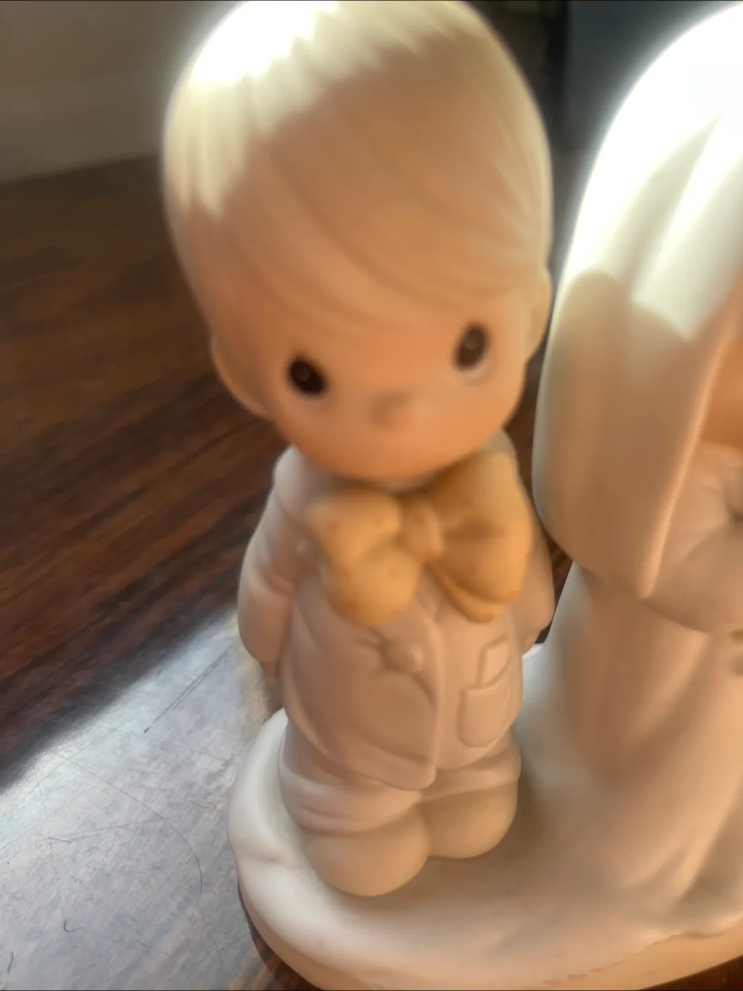 Precious Moments Wedding Figurine image indicator(4)