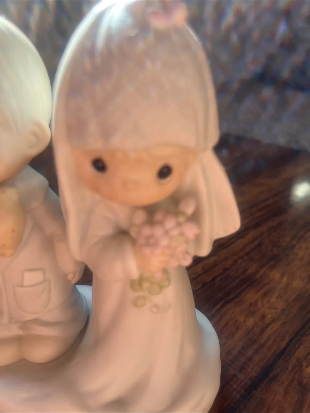Precious Moments Wedding Figurine image indicator(3)