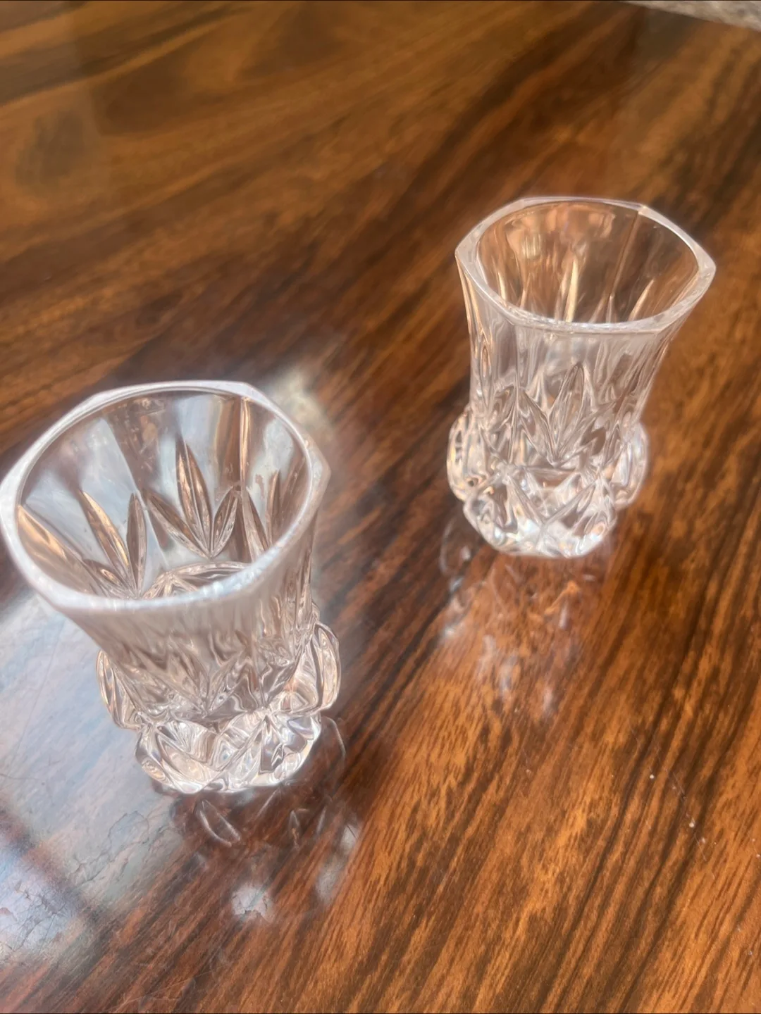 Two Clear Crystal Shot Glasses image indicator(5)