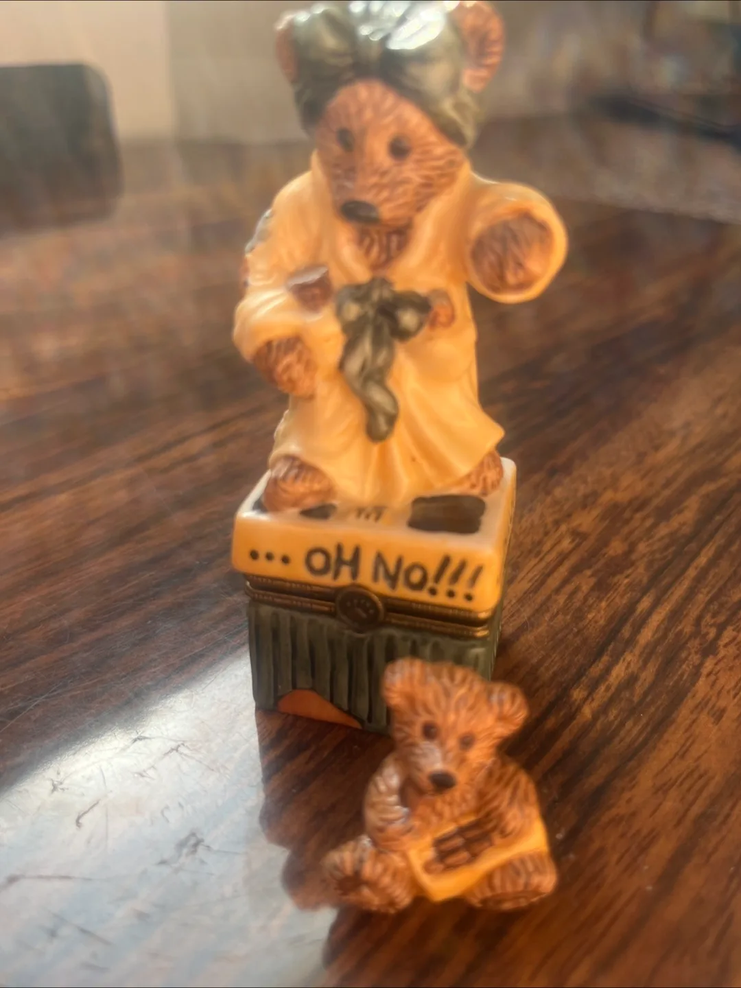 Teddy Bear Figurine - "...OH NO!!!" image indicator(7)