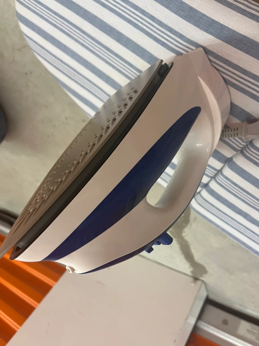 Like new iron and mini foldable board thumbnail