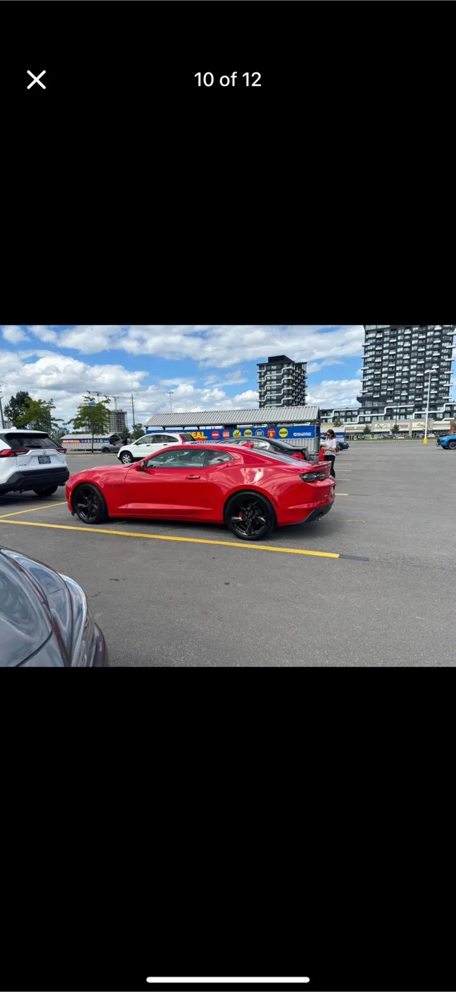 2022 Red Chevrolet Camaro thumbnail