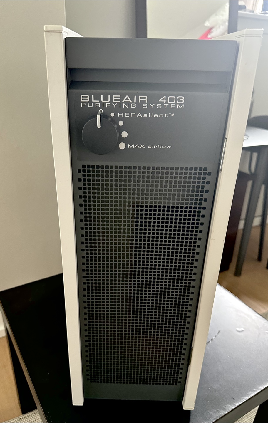 Blueair 403 Air Purifier - photo 2