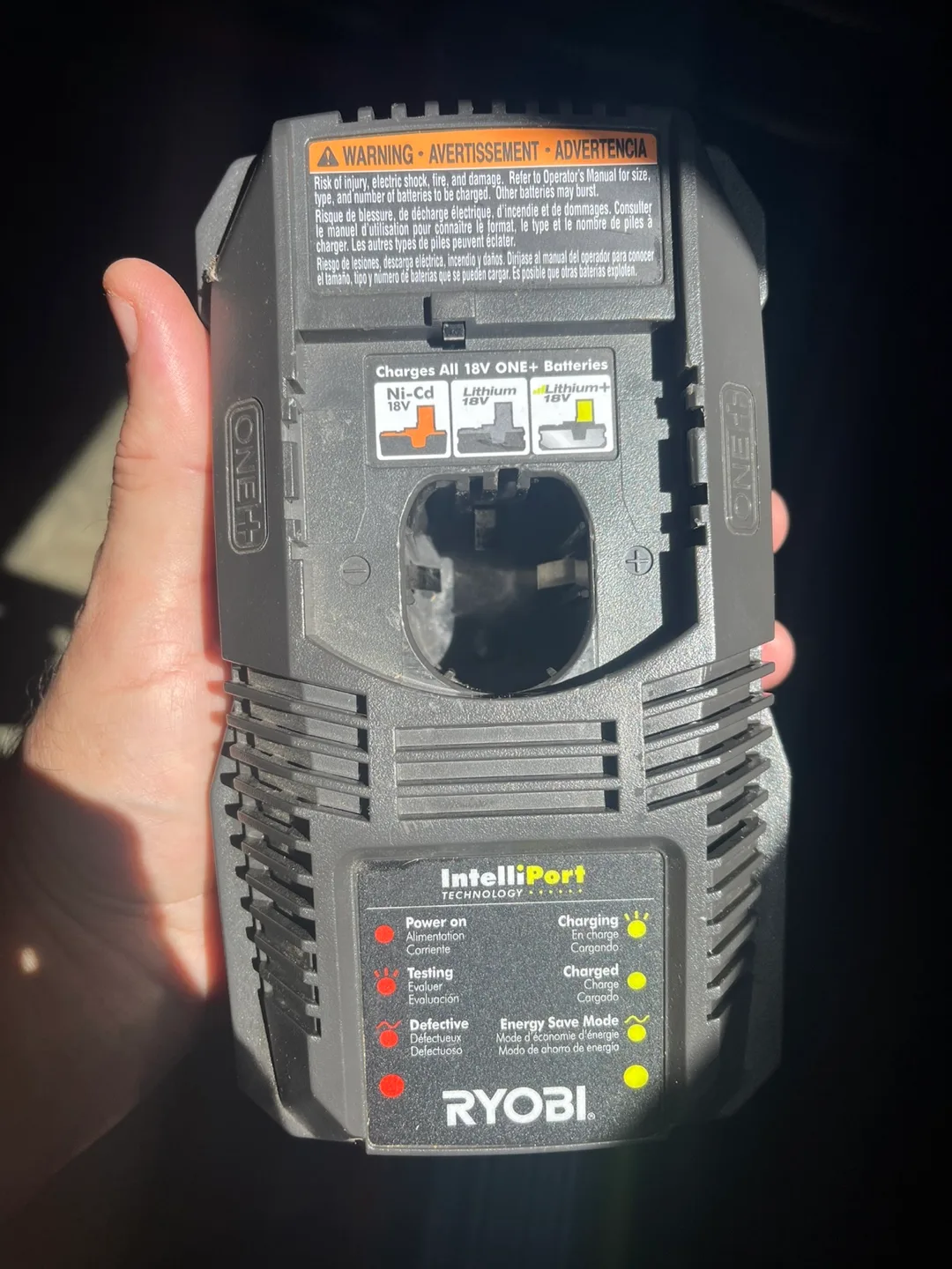 Ryobi Intelliport 18V battery charger.   Works great. thumbnail