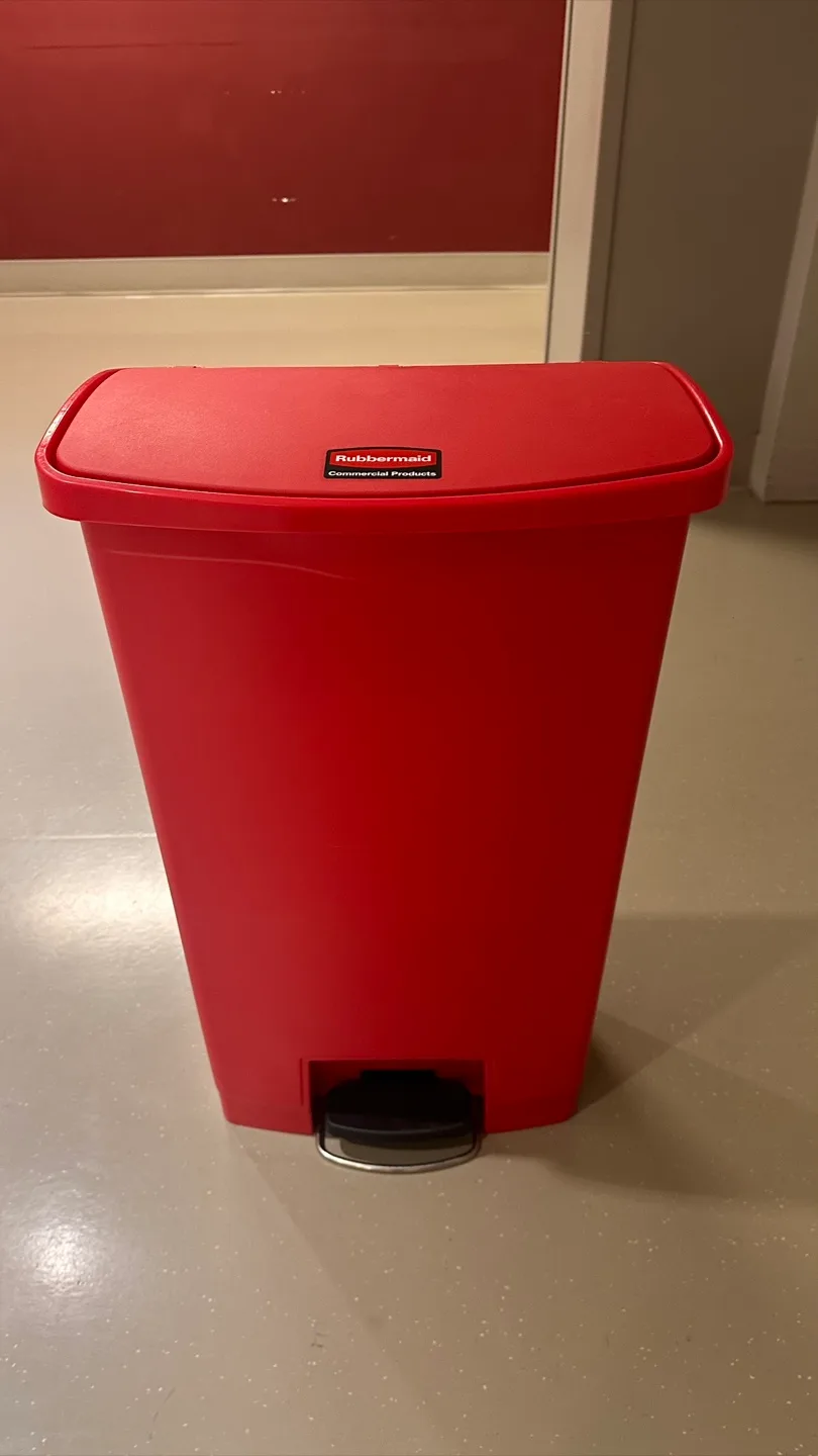 Rubbermaid Red Step-On Trash Can thumbnail