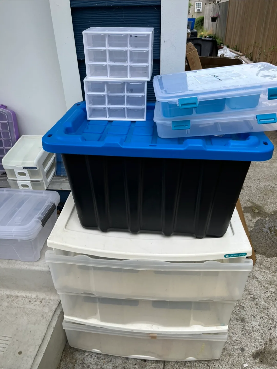 Plastic storage containers image indicator(4)