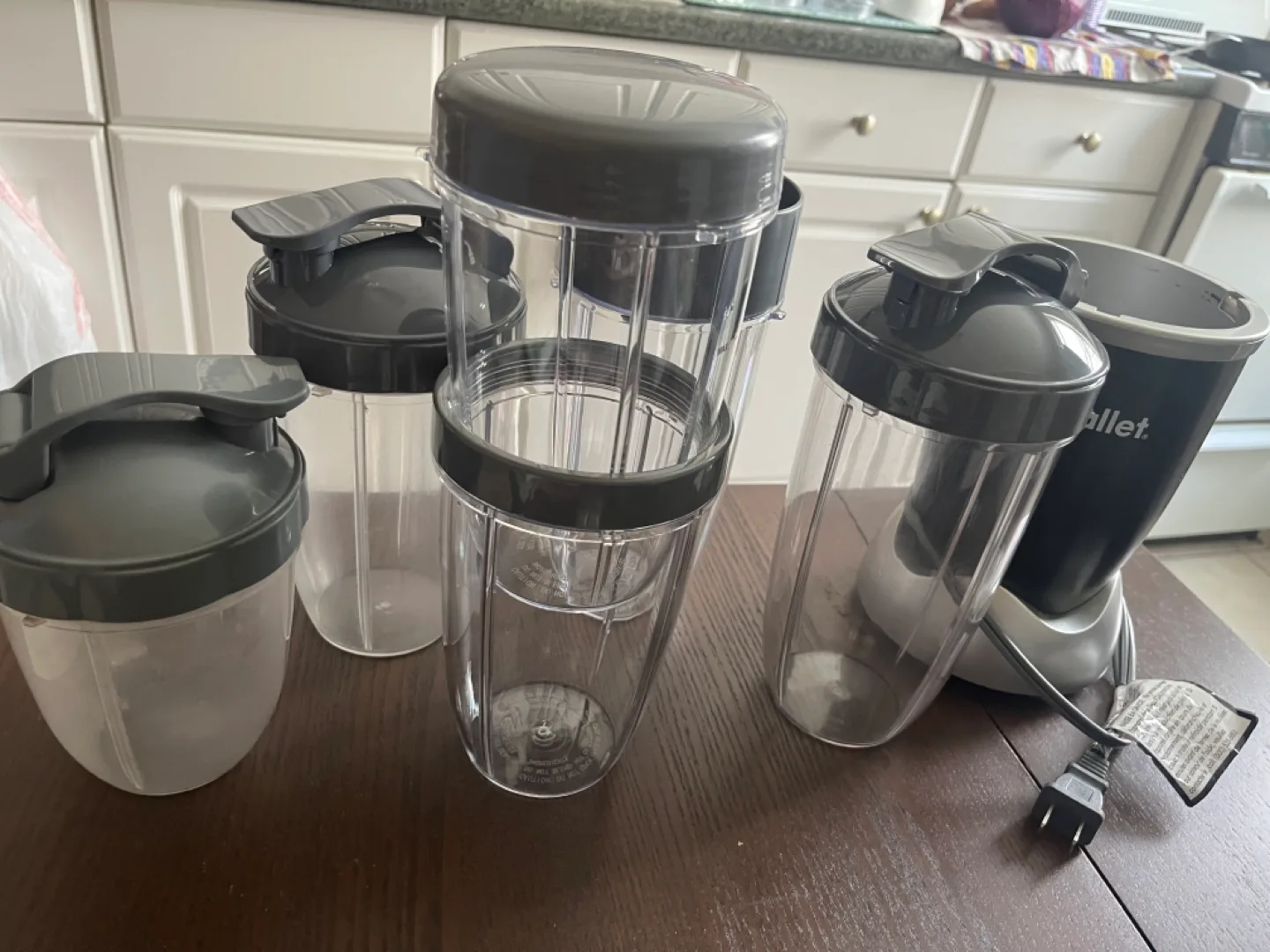 NutriBullet Blender Combo with Cups thumbnail