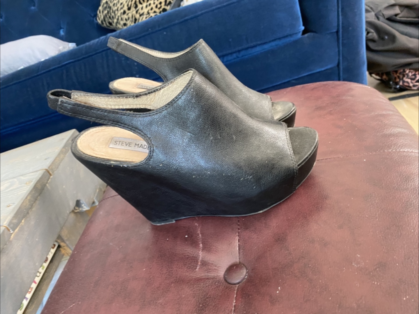 Steve Madden Black Wedge Heel - Size 8 - photo 2