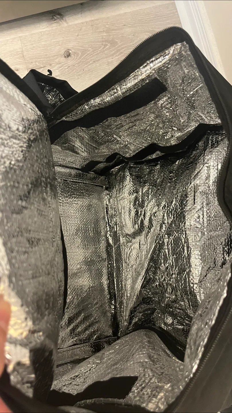 Food delivery bag NEVER USED image indicator(3)