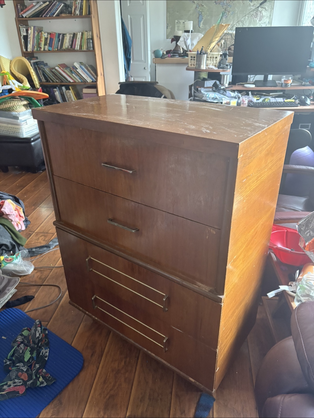 Wooden 4-Drawer Dresser