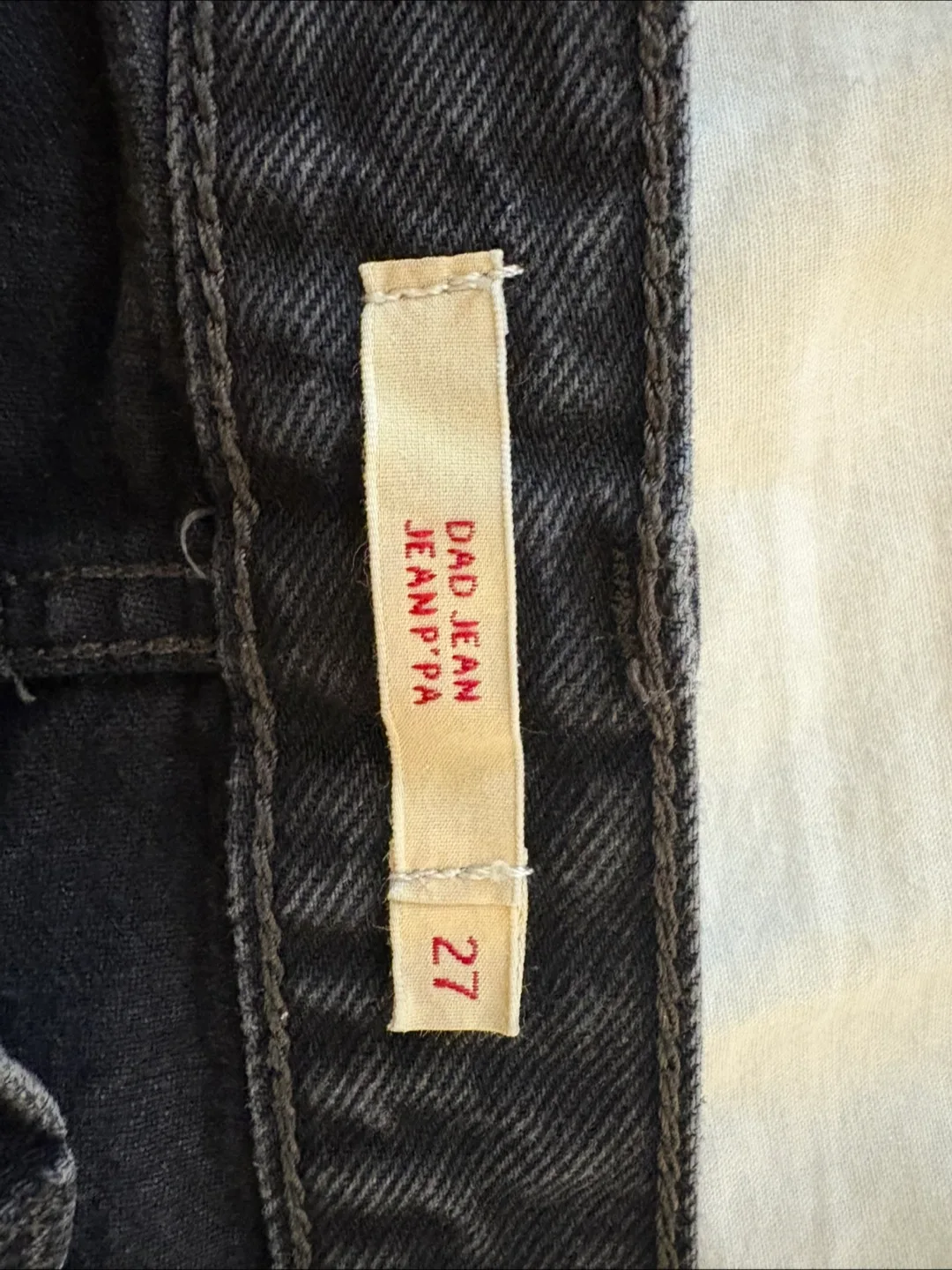 Levi's Premium Dad Jeans - Size 27 image indicator(4)