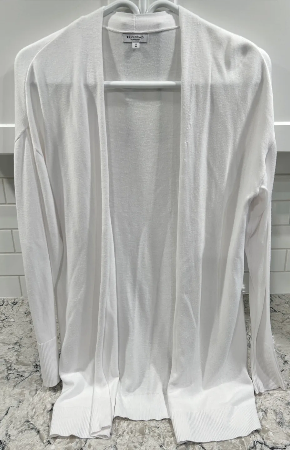 Women’s White Light Weight Sweater/Cardigan thumbnail