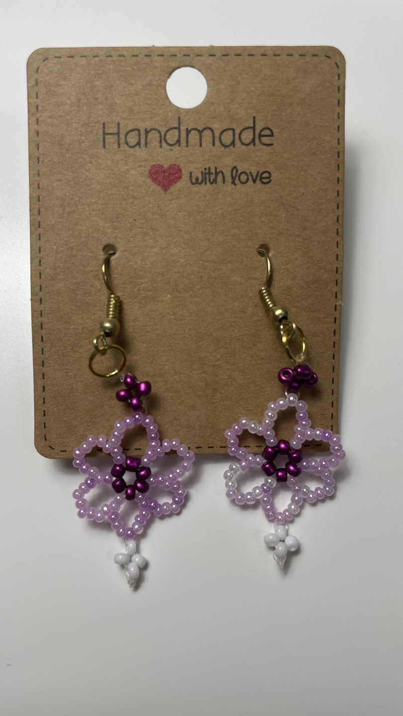 Handmade Beaded Flower Earrings - photo 2