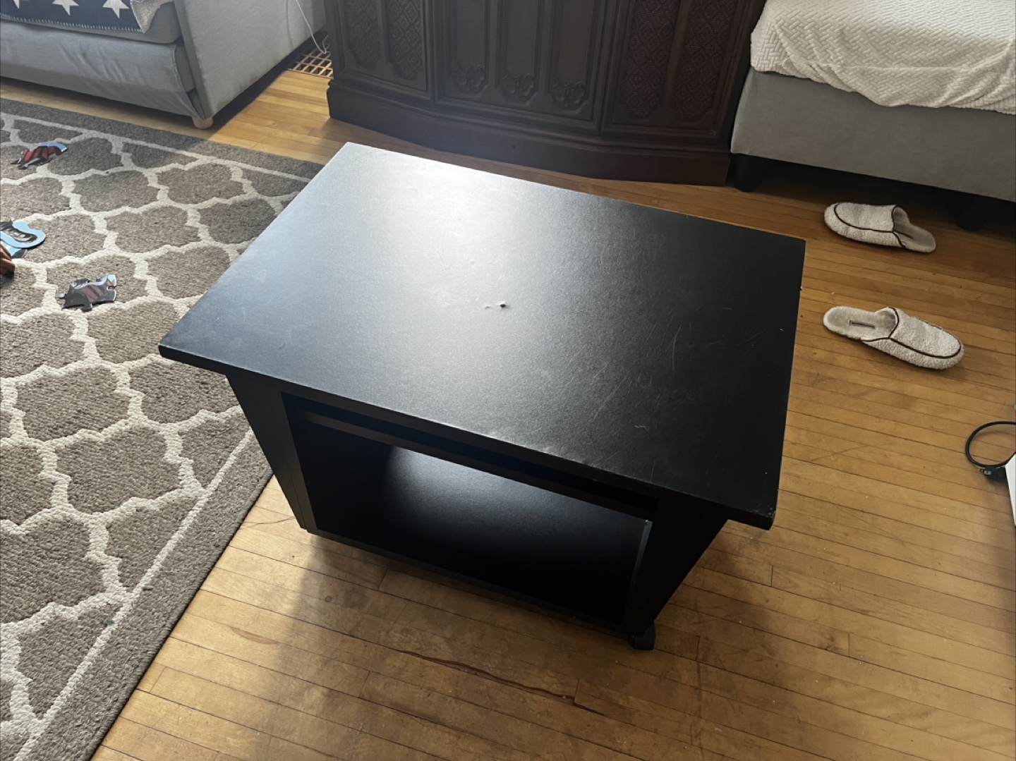 Black Table/Night Stand - photo 3