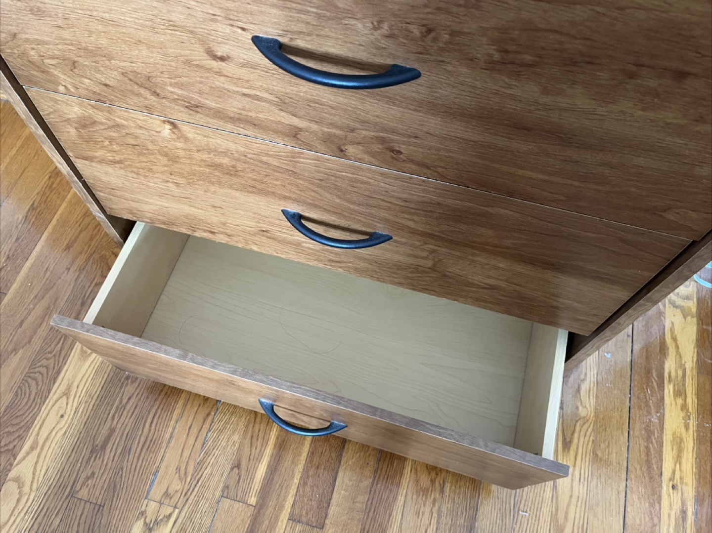 4-Drawer Dresser - photo 3