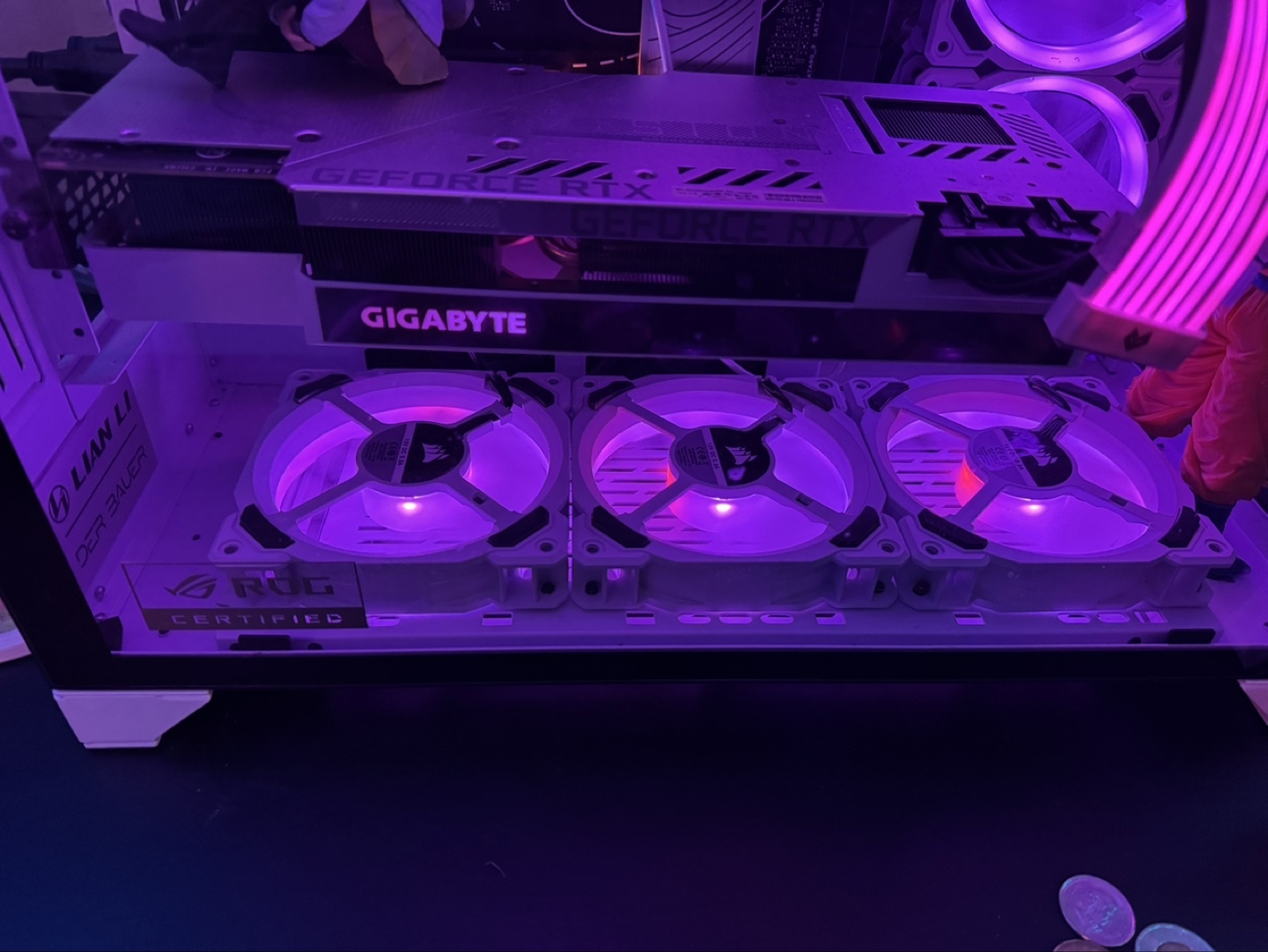 White Corsair LL120 RGB fans- 10 fan bundle - photo 4
