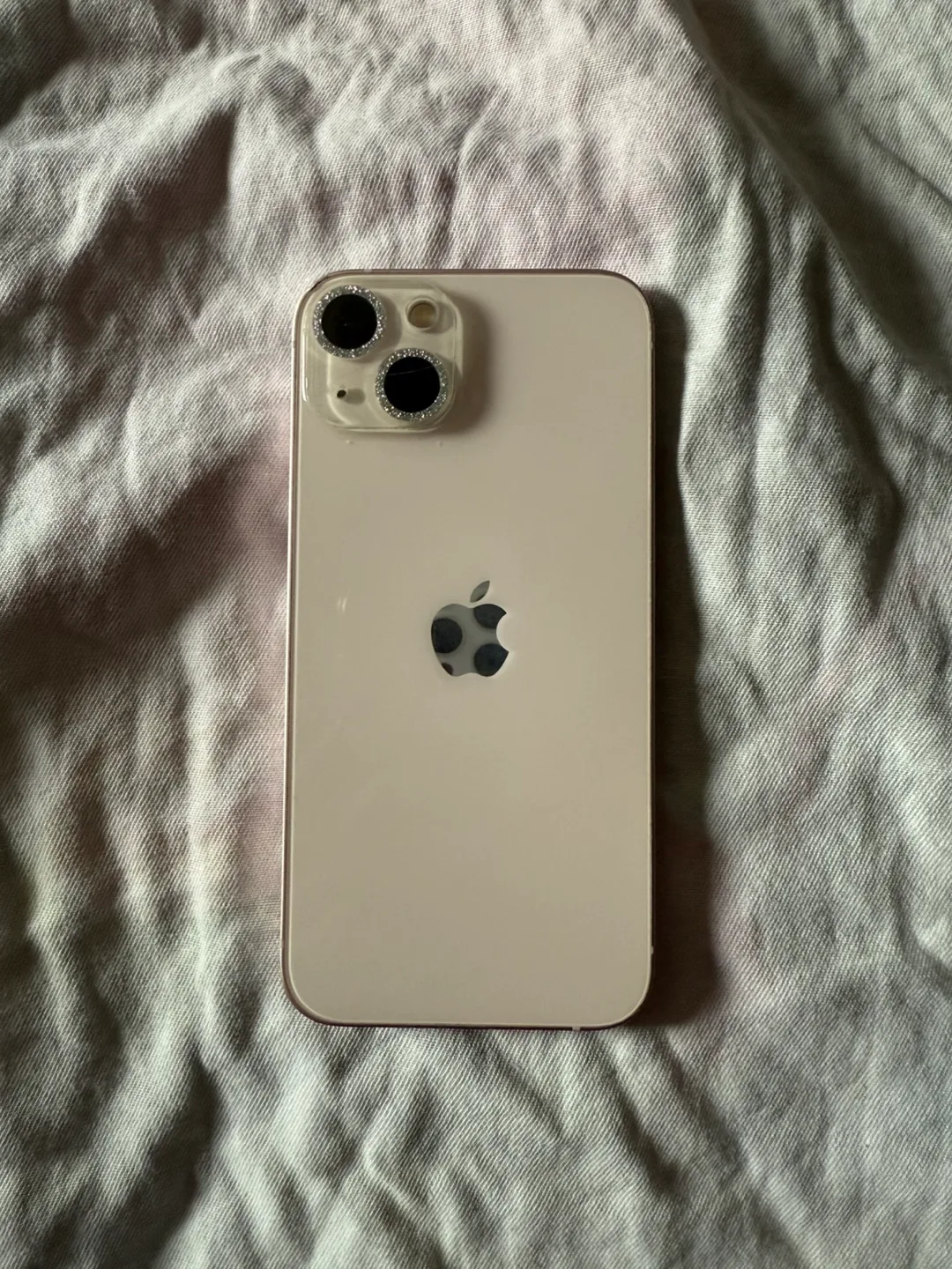 Apple iPhone 13 - 128GB thumbnail