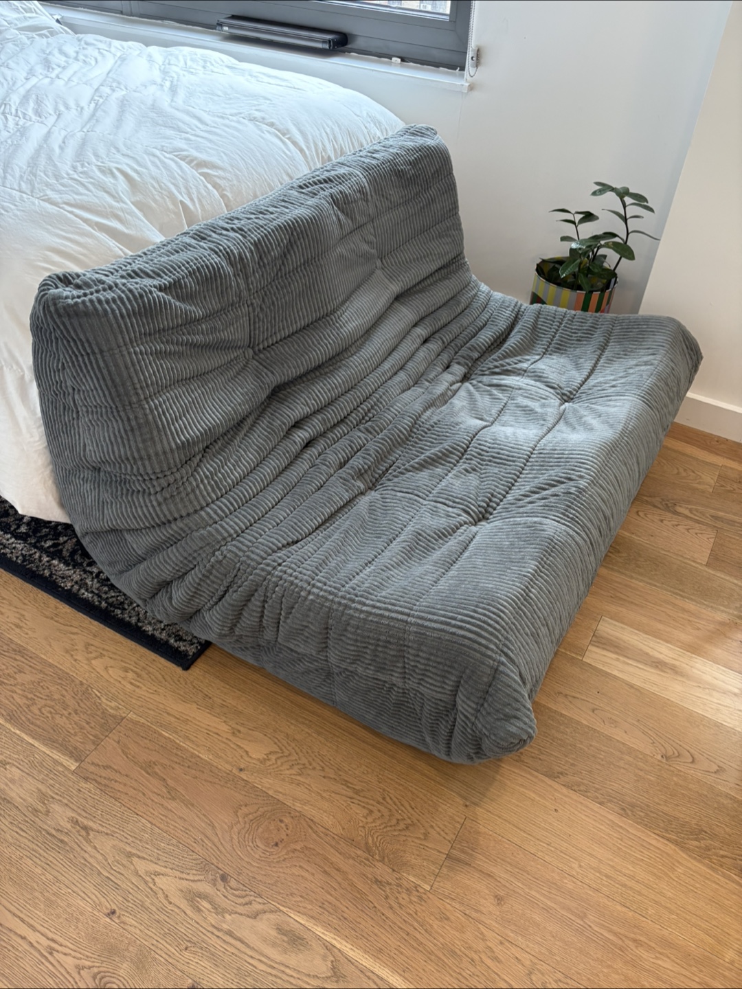 Togo loveseat sofa - photo 2