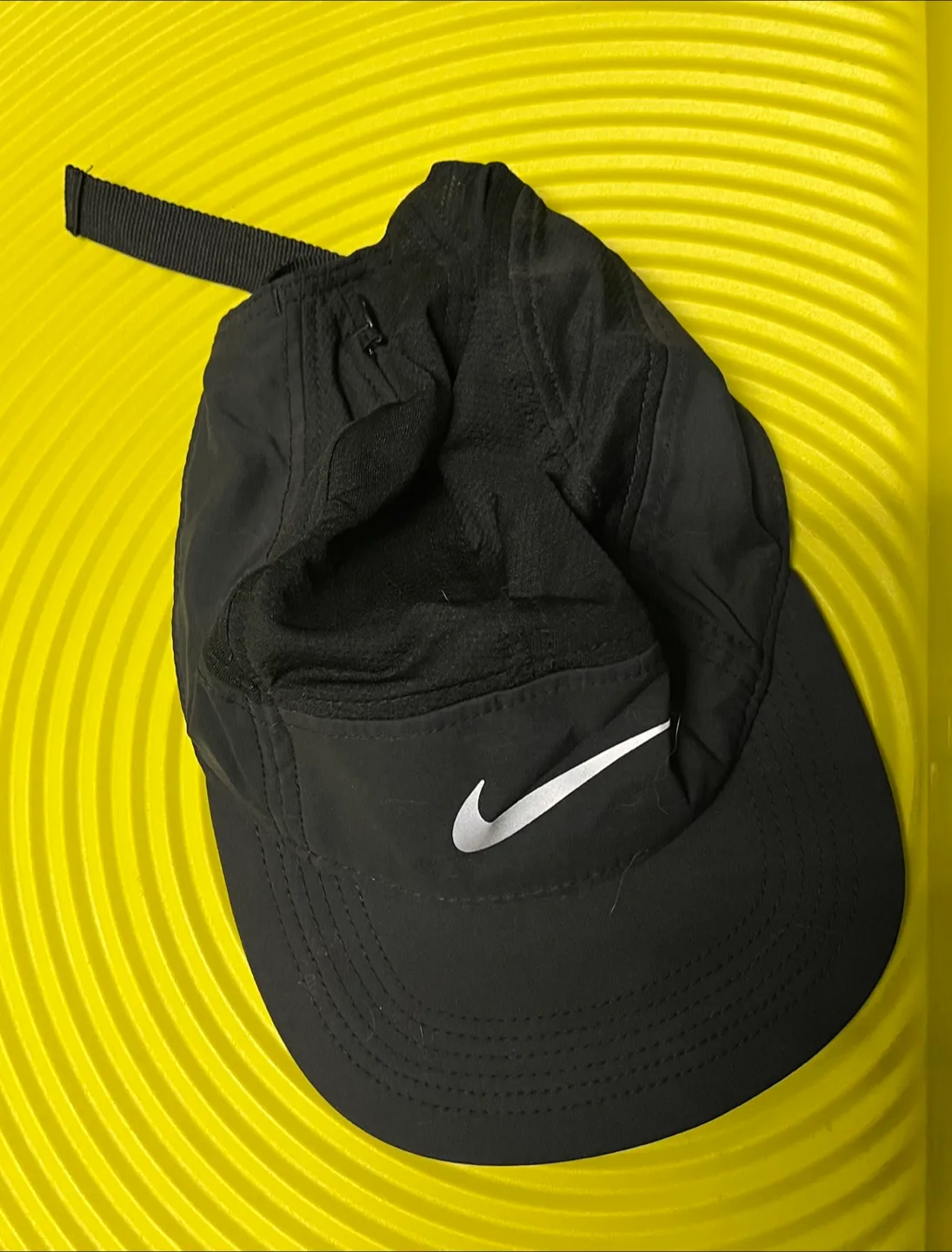 Nike AW84 Dri-FIT Black Cap thumbnail