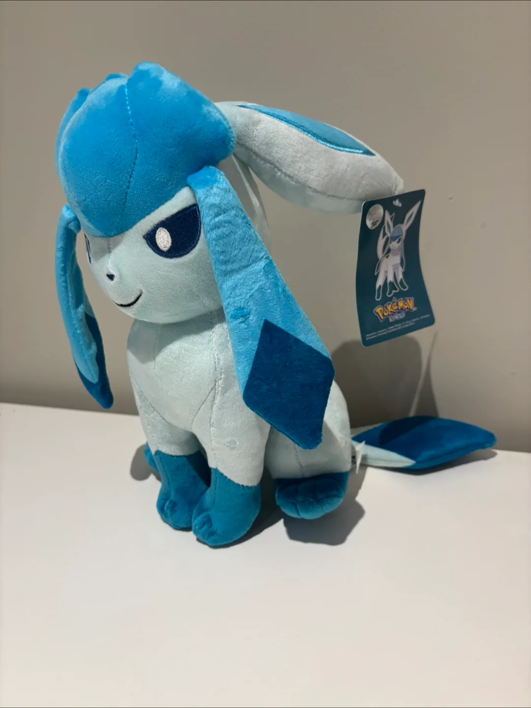 34 cm Pokémon Glaceon Plush thumbnail
