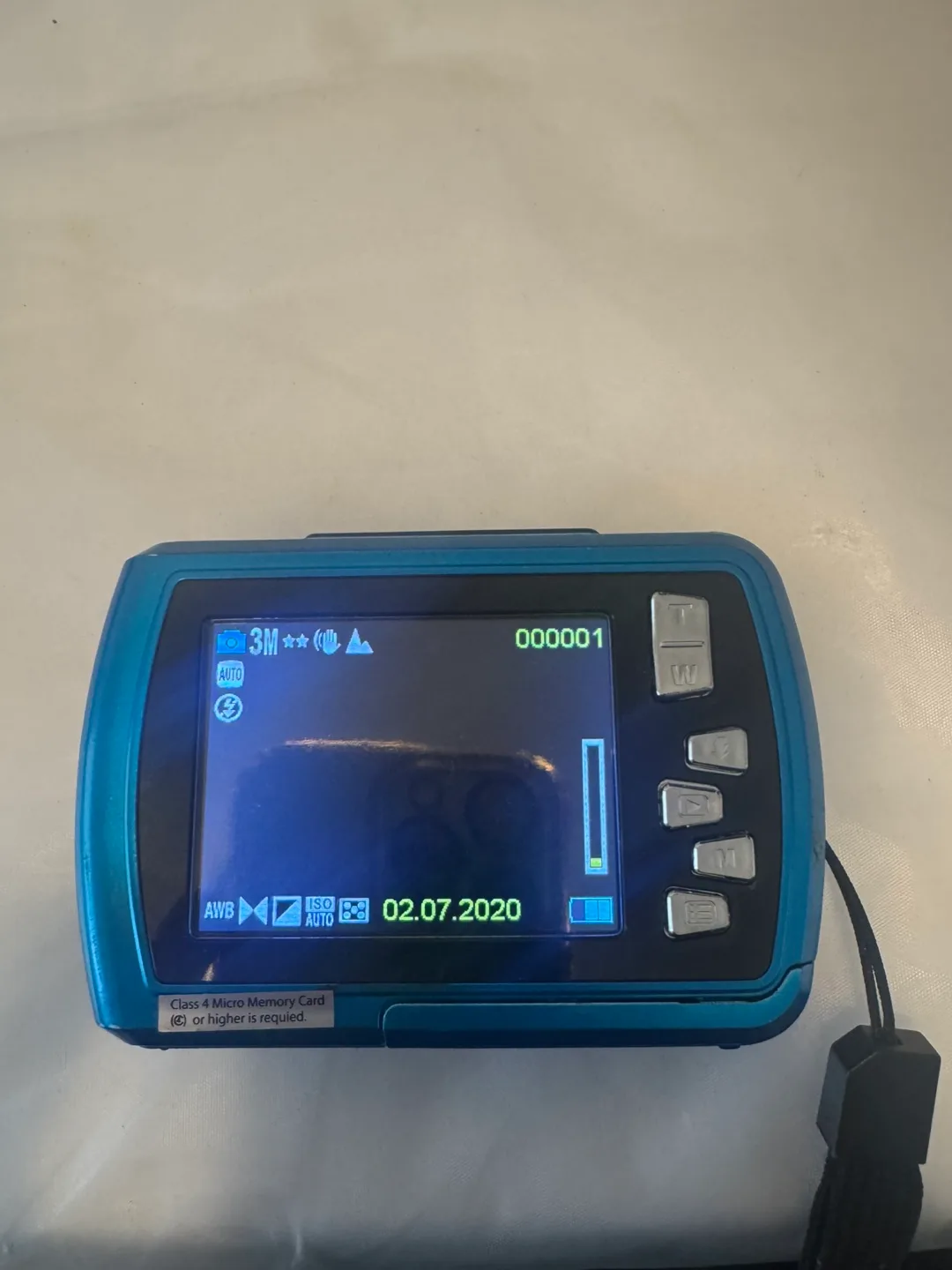 Polaroid iS048 Digital Camera - Blue image indicator(2)