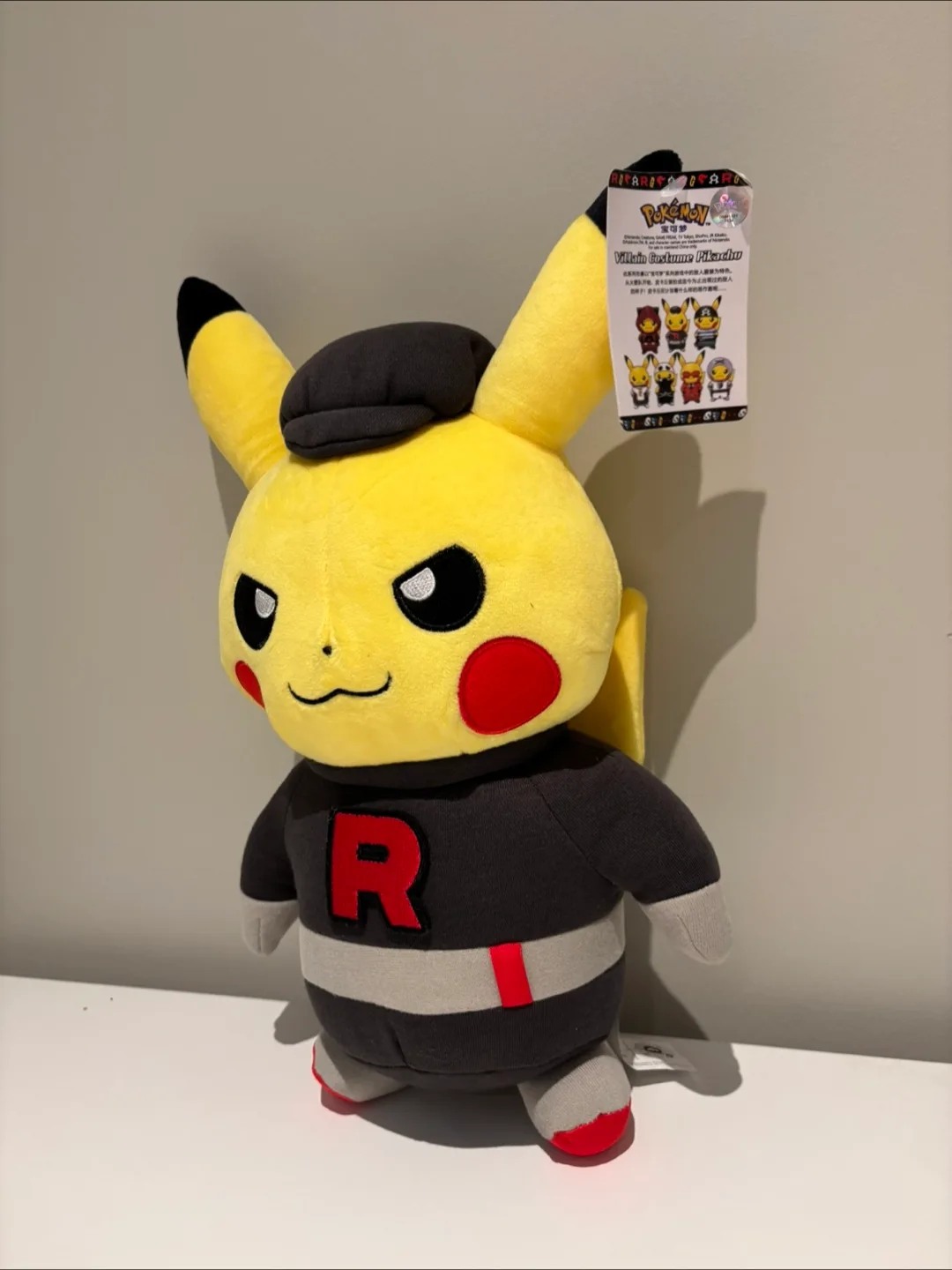 37 cm Pokémon Villain Costume Pikachu Plush thumbnail