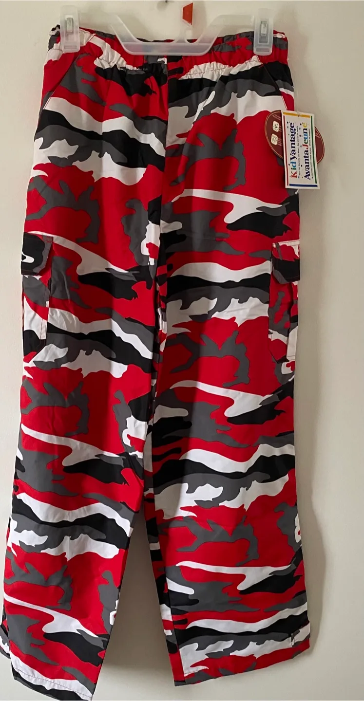 KidVantage Red Camo Snow Pants , saize large thumbnail