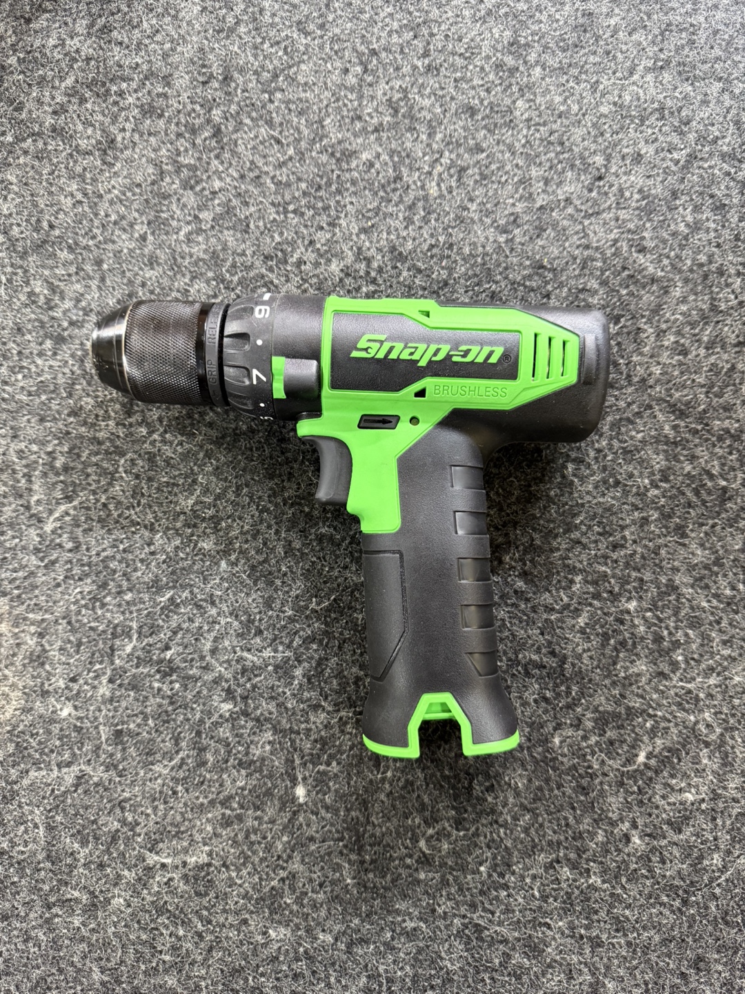 Snap-on CDR681G Brushless Cordless Drill - photo 2