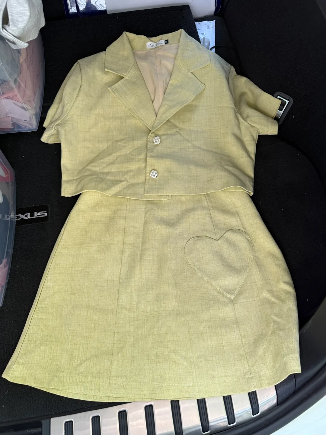 Light Yellow Two-Piece Skirt Set - Size M image indicator(2)