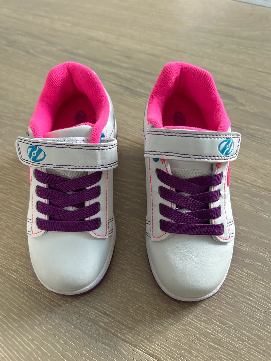 Heelys Roller Shoes - White & Pink thumbnail