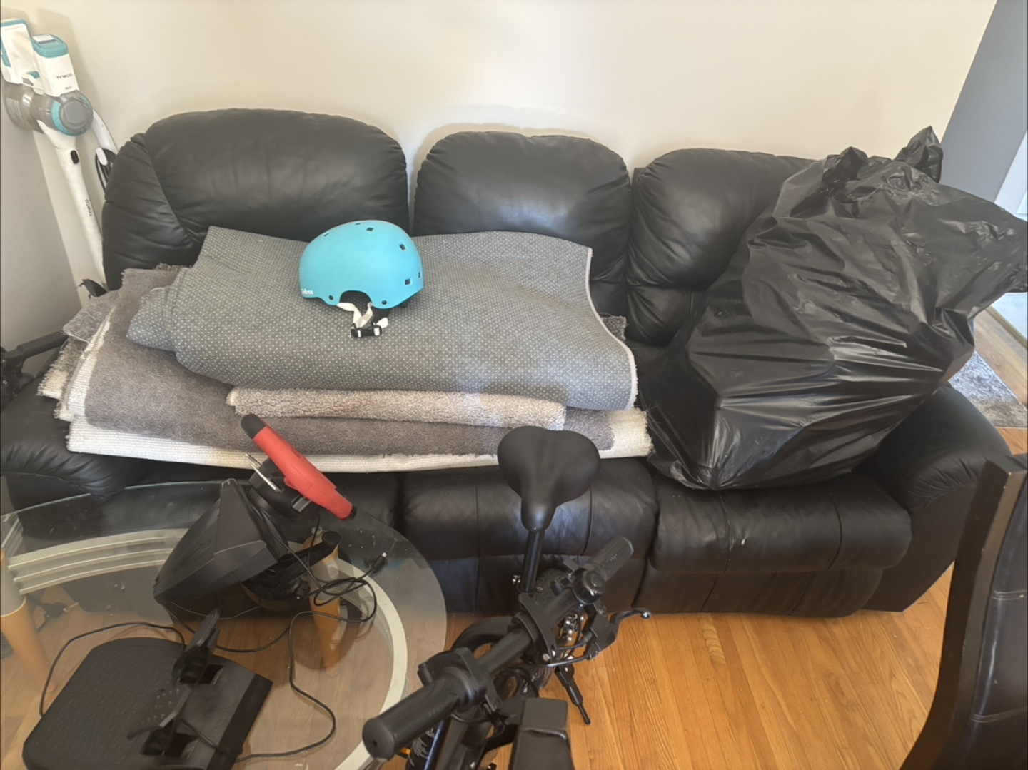 2 sofa used
