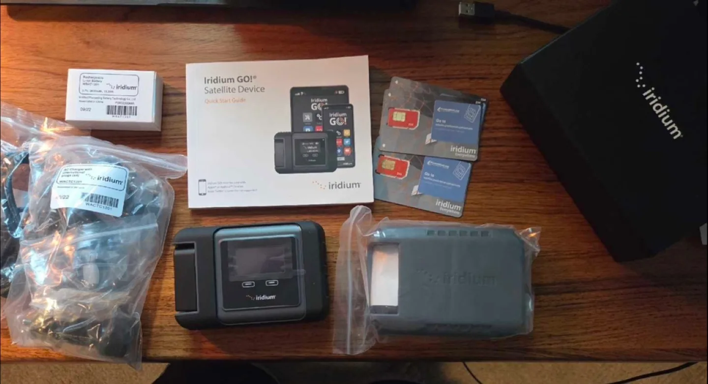 Iridium GO! Satellite Device - Like New! thumbnail