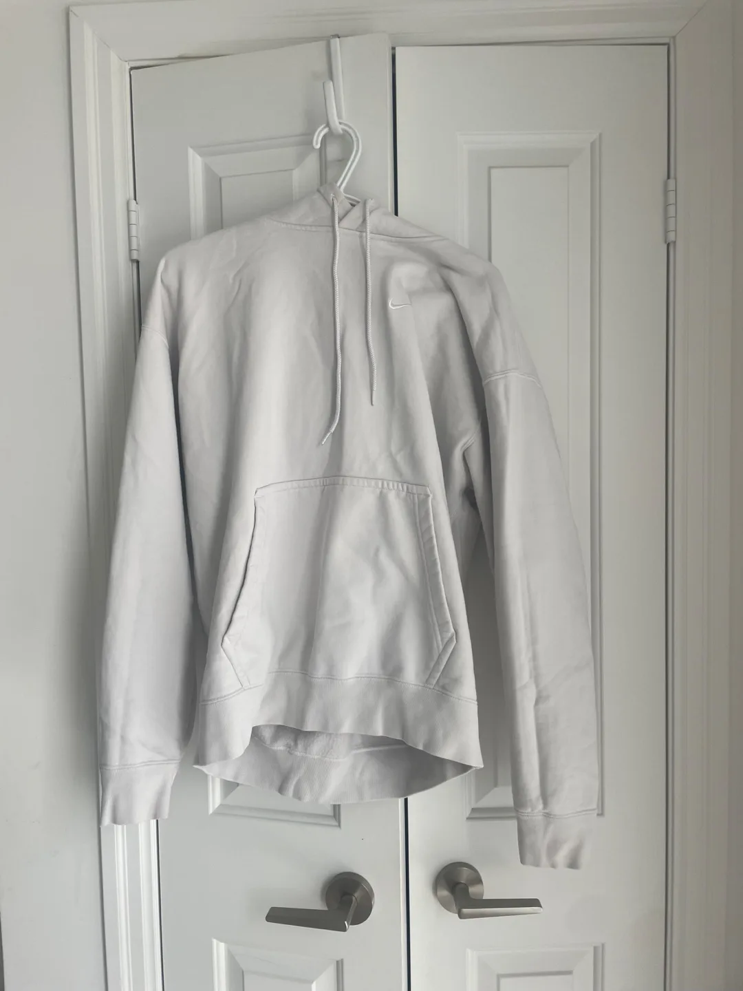 Nike White Hoodie - Size M thumbnail