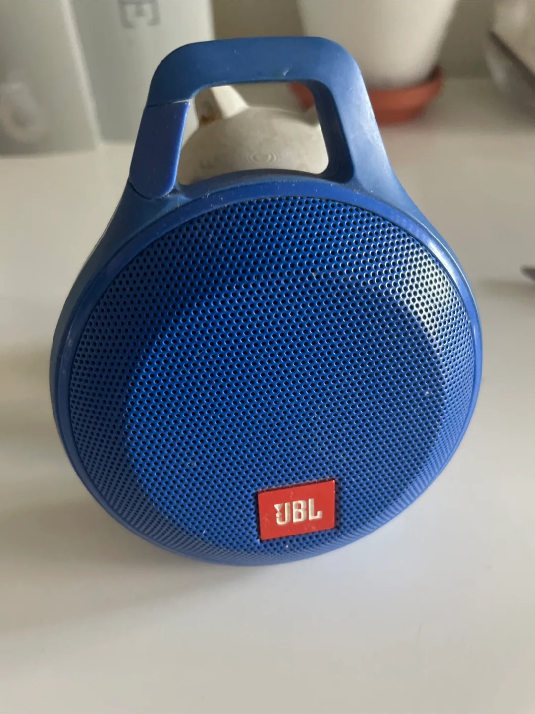 JBL Clip 3 Portable Bluetooth Speaker - Blue image indicator(3)
