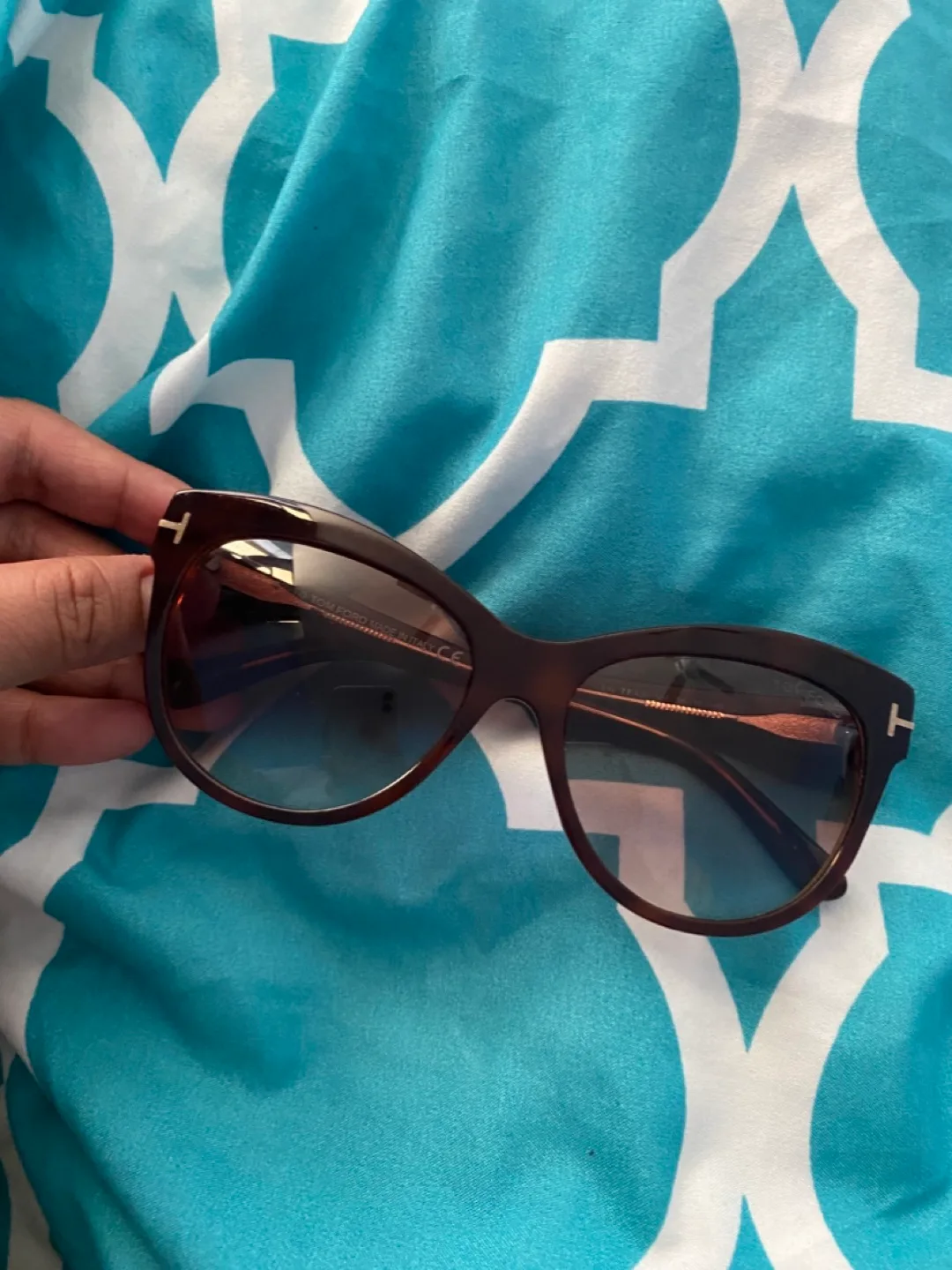 Tom Ford Lily TF430 56-16-140 Sunglasses thumbnail