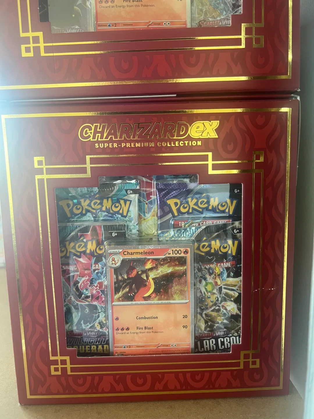Pokémon Charizard ex Super-Premium Collection image indicator(3)