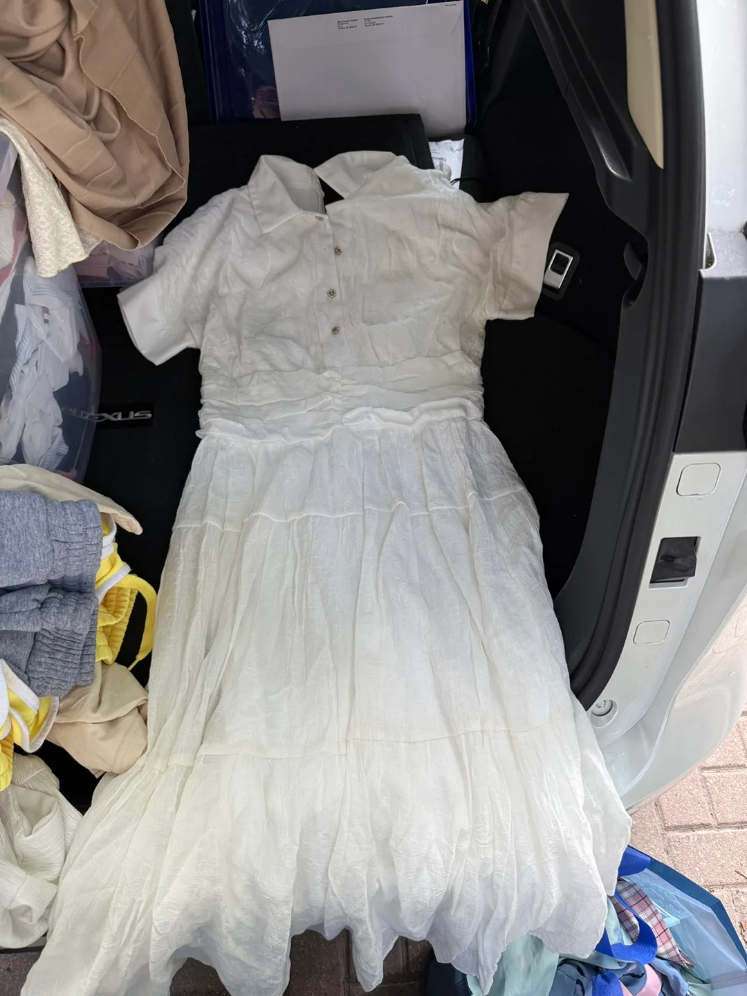 New~~ White Dress image indicator(2)