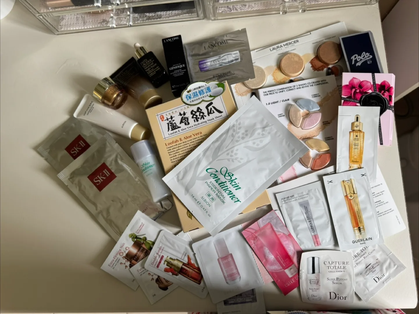 Beauty bundle (see description below) thumbnail