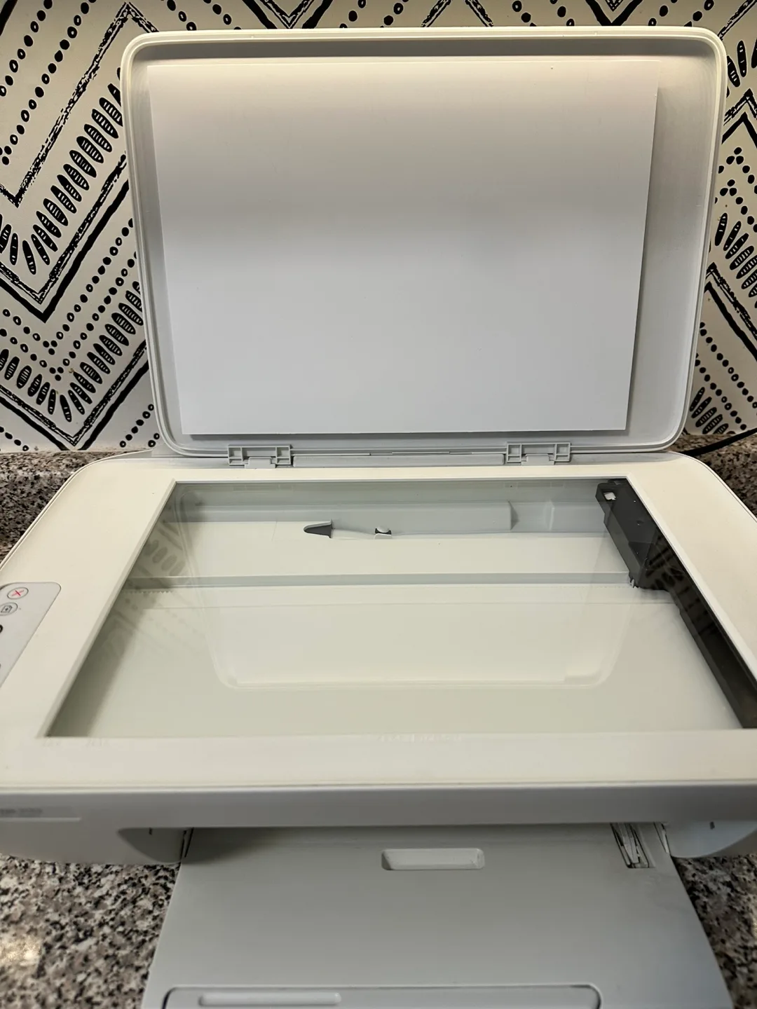 HP DeskJet 2132 All-in-One: Print, Scan, & Copy image indicator(5)