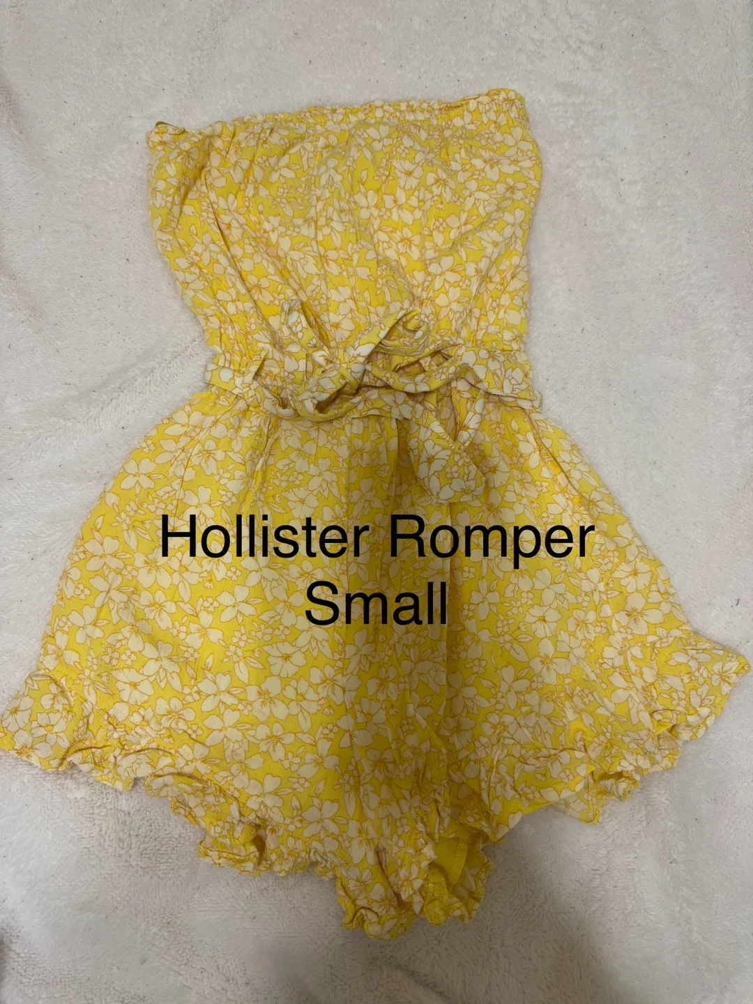 Hollister Romper - Yellow Floral, Size Small thumbnail