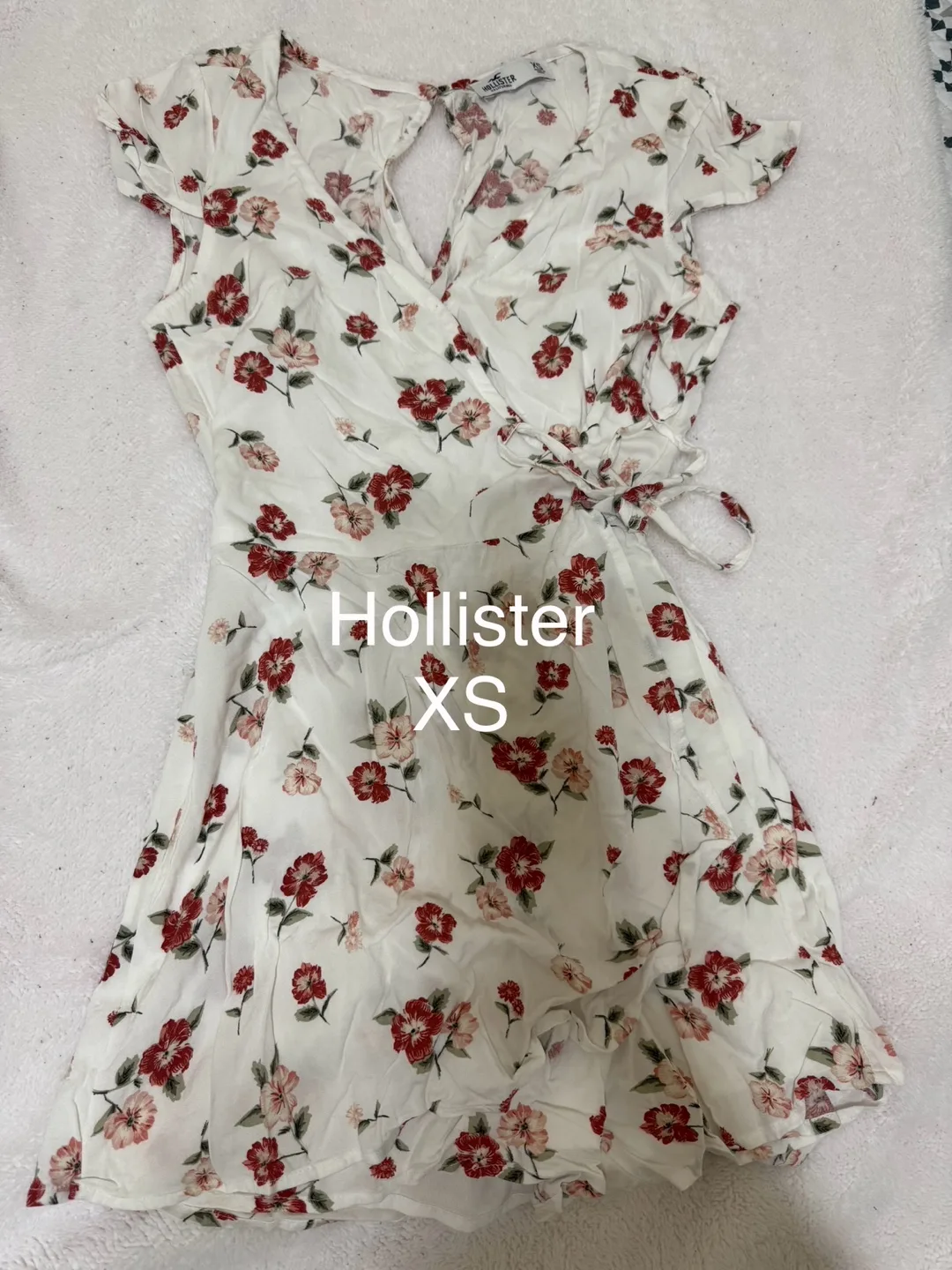 Hollister Floral Dress - Size XS thumbnail