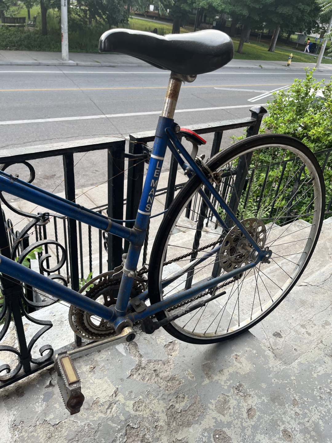 Women's Vintage Le mans Venture Road Bike - photo 3