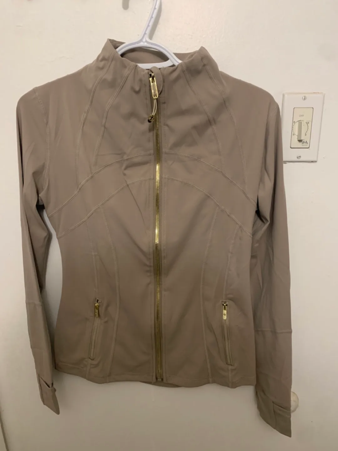 Lululemon Define Jacket - Size 6 image indicator(2)