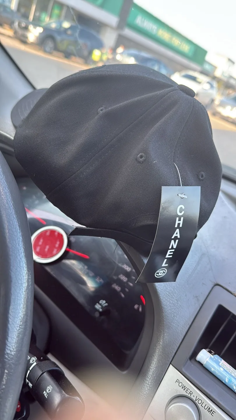 Chanel Black Baseball Cap image indicator(2)