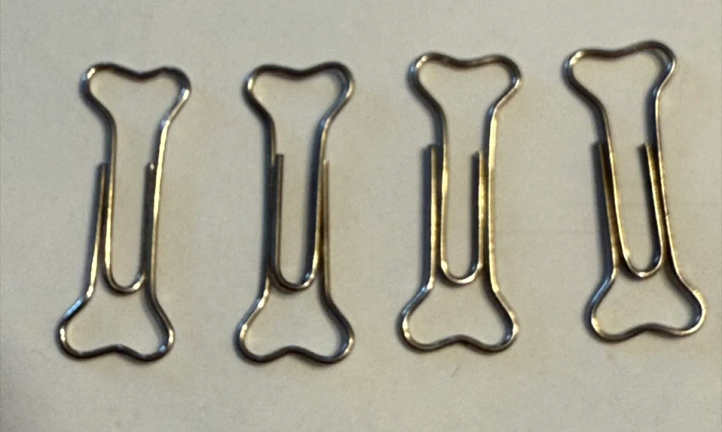🇨🇦 🍁 Dog Bone Shaped Paper Clips thumbnail