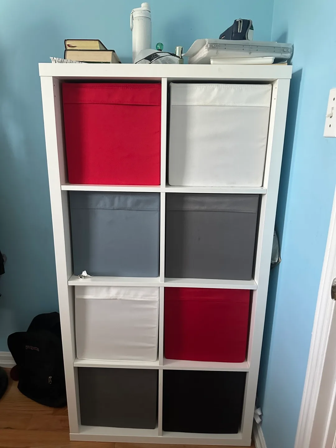 IKEA Kallax Shelf Unit - White image indicator(3)