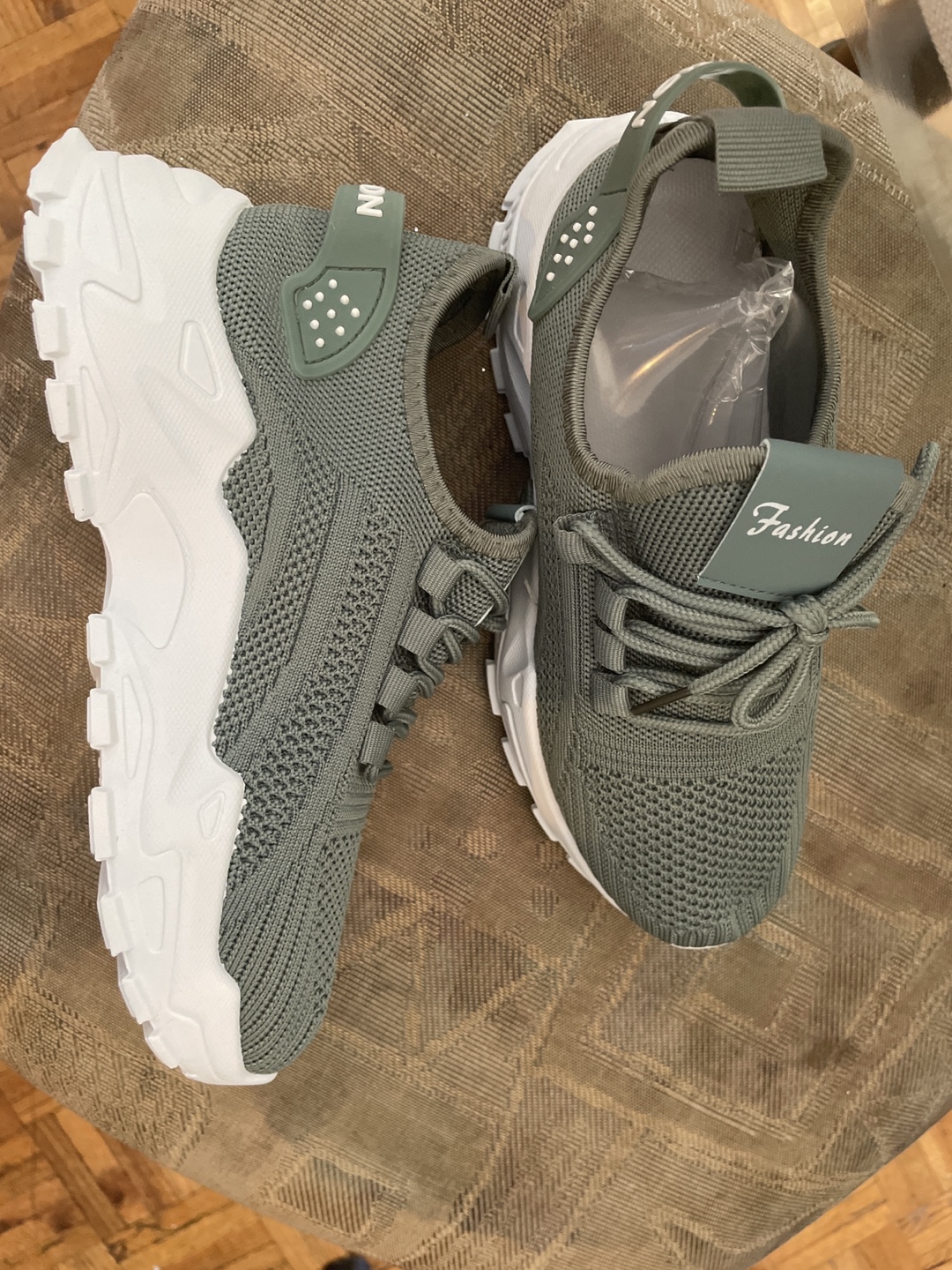 Fashion Green & White Sneakers - Size 36 - photo 3