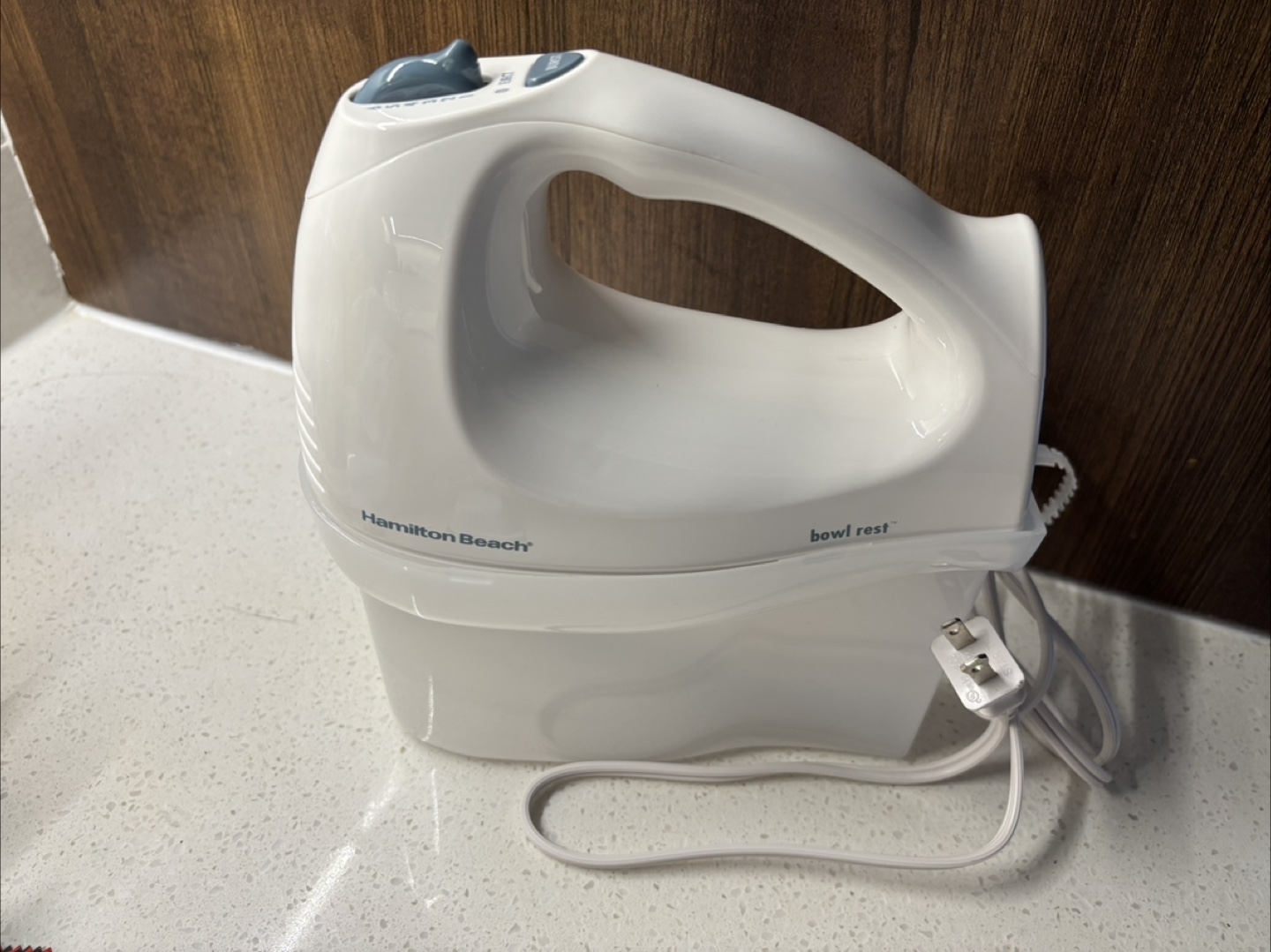 Hamilton Beach Electric 6-Speed Hand Mixer with Bowl Rest
