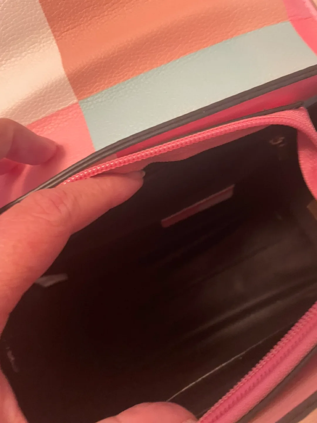 Colourful Handbag image indicator(4)